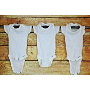 GERBERS Lot of 2 Onesies Sz 0-3 Months